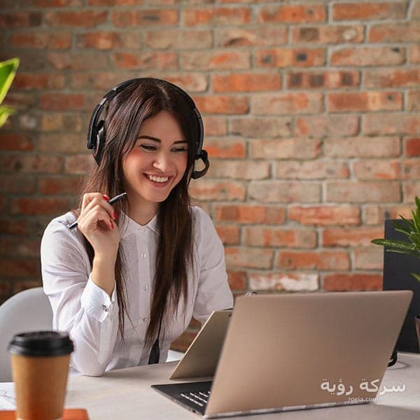 الفرق بين Laravel و Yii
